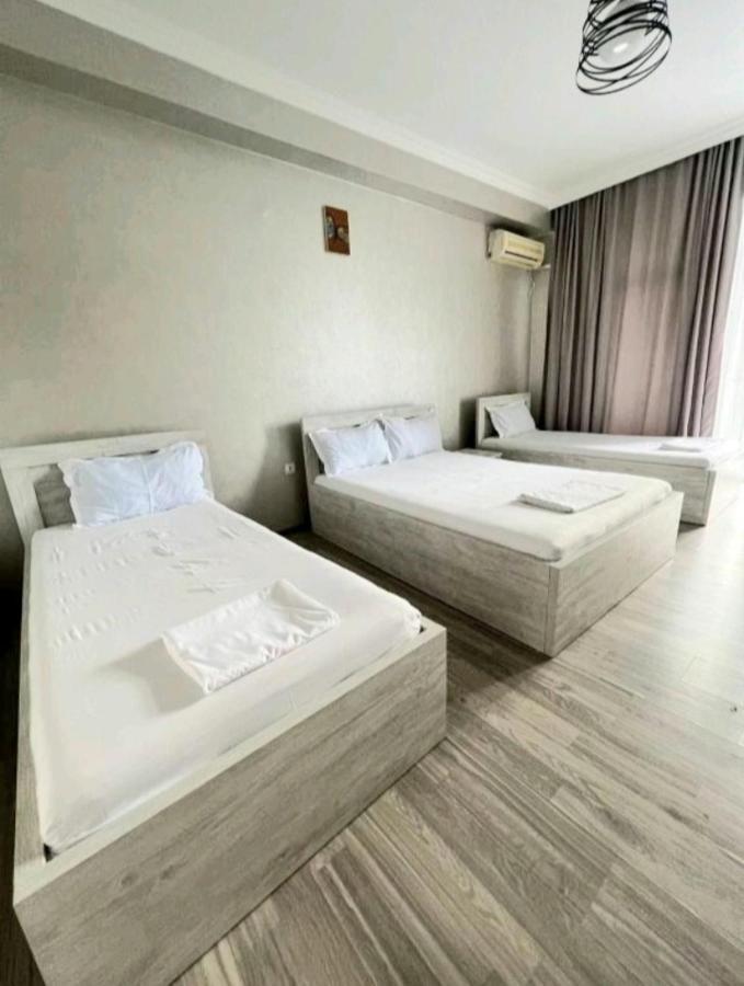Rio Gonio Hotel Bagian luar foto